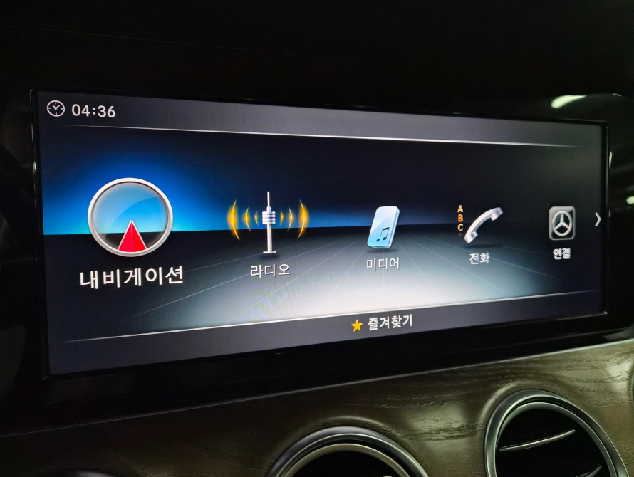 Mercedes-Benz E-Class 220d Exclusive 2018 - 14 Mercedes-Benz E-Class 220d Exclusive 2018 - 14 | bex-auto.md