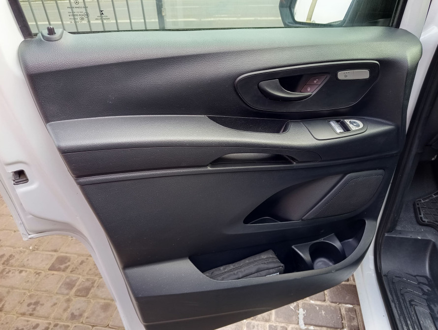 Mercedes-Benz e-Vito 2021 - 10 Mercedes-Benz e-Vito 2021 - 10 | bex-auto.md
