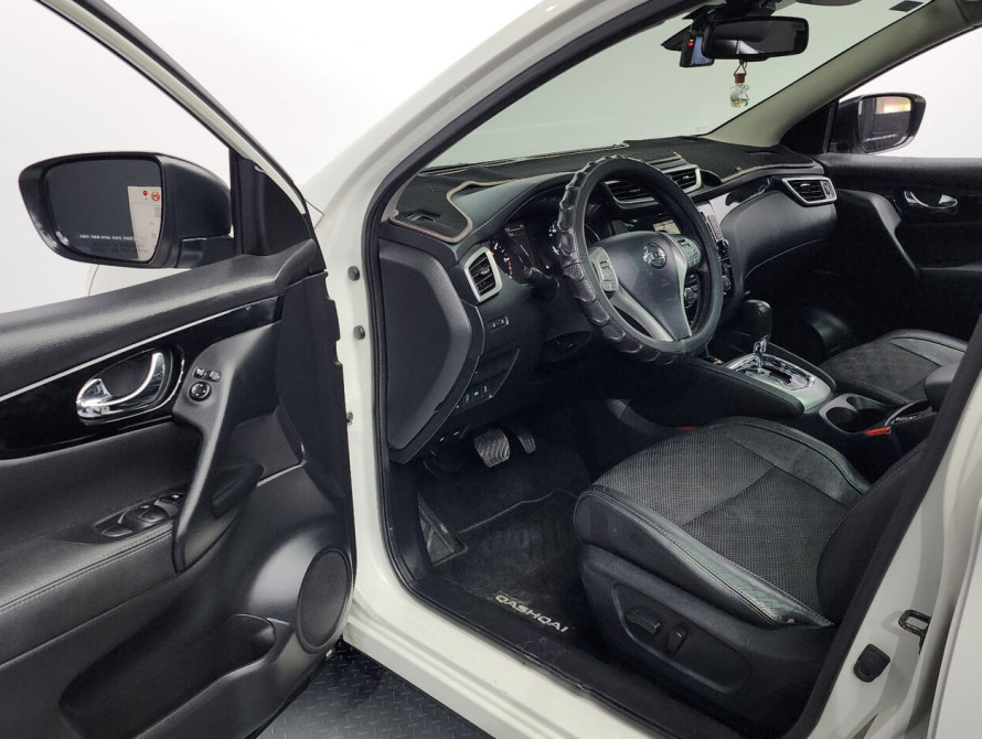 Nissan Qashqai 2016 - 10 Nissan Qashqai 2016 - 10 | bex-auto.md