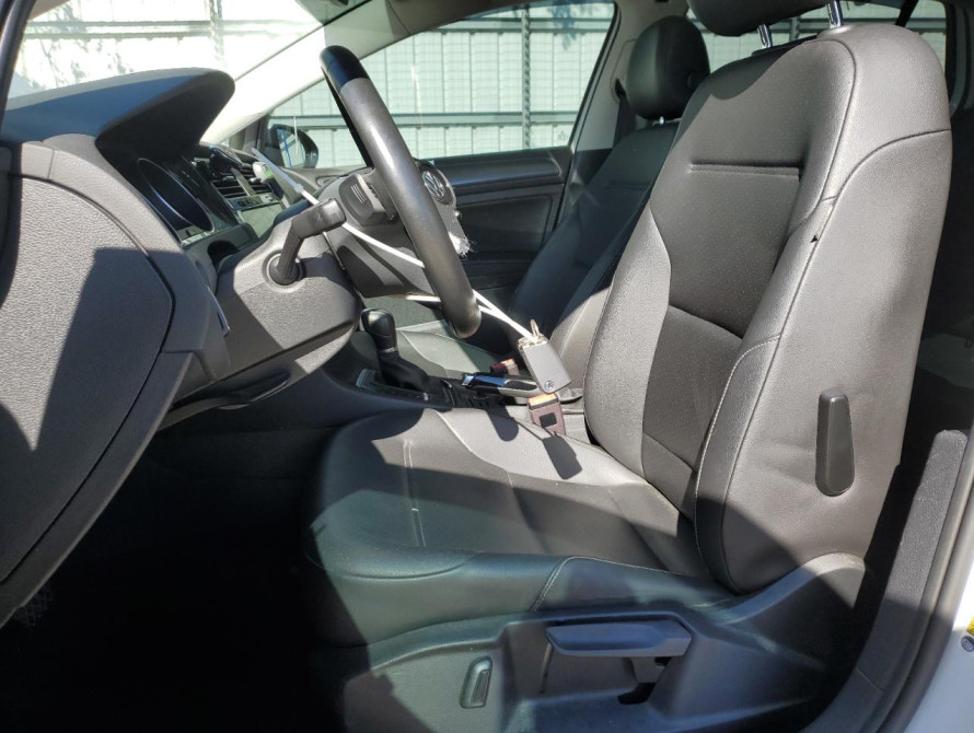 Volkswagen Golf S 2019 - 6 Volkswagen Golf S 2019 - 6 | bex-auto.md