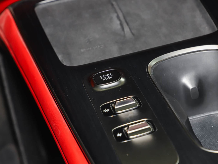 Xiaomi SU7 Basic 2024 - 25 Xiaomi SU7 Basic 2024 - 25 | bex-auto.md